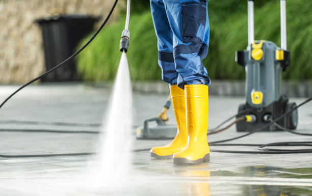 Why Choose Our Certified Pressure Washing Experts for Your Project Needs in Piney, AR?